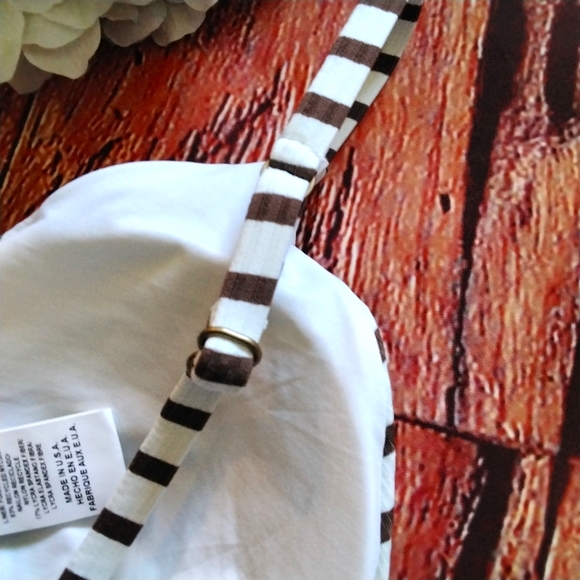 NEW! 🌱Vitamin A Bikini Top nwot - Picture 5 of 8